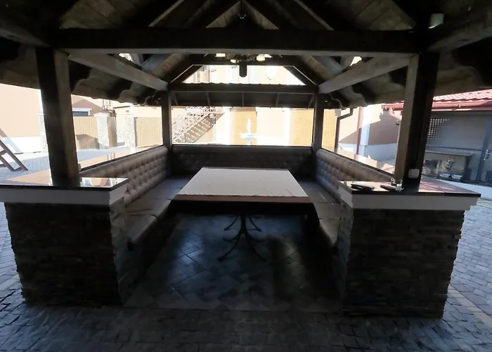 аквамарин Motel 4*
