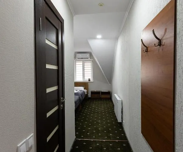 Motel аквамарин 4*